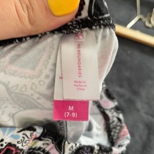 Women’s candy skull leggings; size M